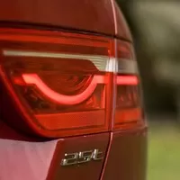 Jaguar XE 25t: Britské impérium vrací úder