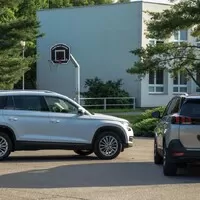 Škoda Kodiaq vs. Peugeot 5008: Rozum proti pocitům