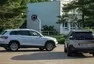 Škoda Kodiaq vs. Peugeot 5008: Rozum proti pocitům