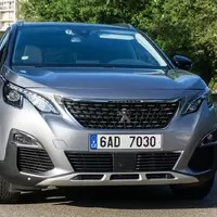 Škoda Kodiaq vs. Peugeot 5008: Rozum proti pocitům