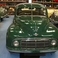 Jaguar nakupuje vlastní historii od šíleného zubaře