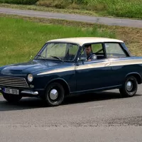 Ford Cortina: Zlatá šedesátá?