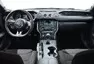 Shelby GT350: Mustang, který se Porsche nebojí