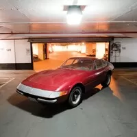 Disco Ferrari: Poklad z podzemní garáže