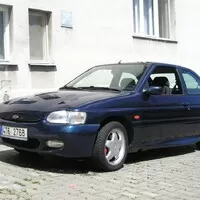 Ford Escort RS2000: Charismatický vidlák