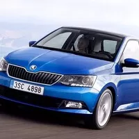 What Car? auto roku 2015? Škoda Fabia!