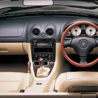Kupujeme ojetou Mazdu MX-5: vše co potřebujete vědět, díl první