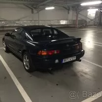 Autíčkář na lovu: Auta s motorem uprostřed