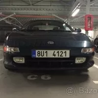 Autíčkář na lovu: Auta s motorem uprostřed