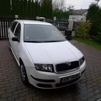 Čtenářský příběh: Od červeného coupé k bílému slonovi...