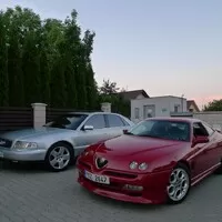 Čtenářský příběh: Od červeného coupé k bílému slonovi...