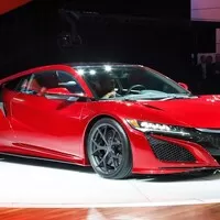 2015 - Zlatý věk sportovních automobilů?