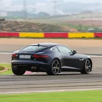 2015 - Zlatý věk sportovních automobilů?