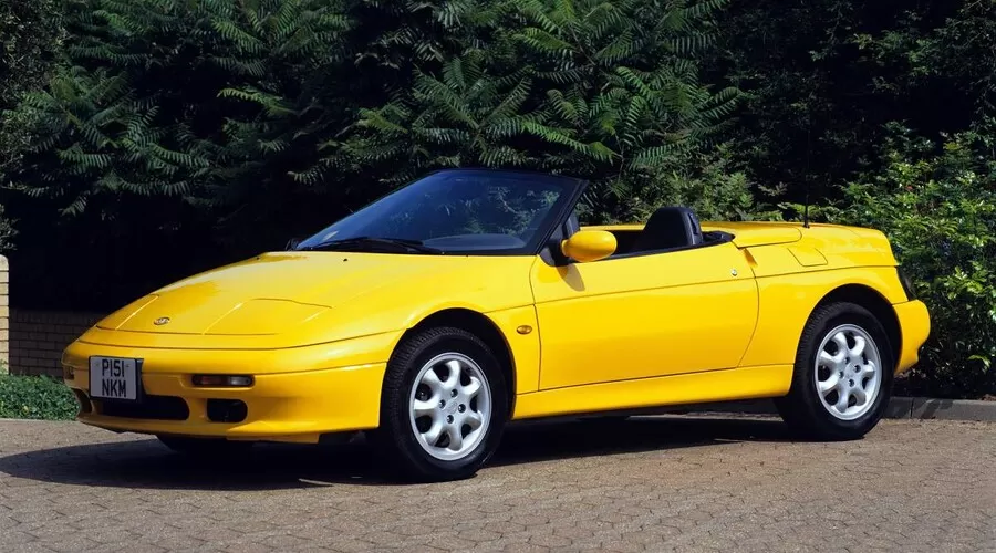 Kia Elan