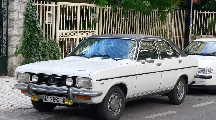 Chrysler 180