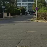 Blikám, tedy smím