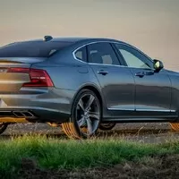 Volvo S90 T6 Inscription: Naposledy bez elektromotoru