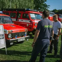 Kamaz day: Babí léto a sirény