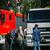 Kamaz day: Babí léto a sirény