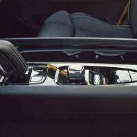 Volvo XC60 T8 Twin Engine Polestar Engineered: Jak se pejsek s kočičkou naučili péct dort