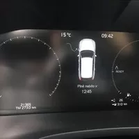 Volvo XC60 T8 Twin Engine Polestar Engineered: Jak se pejsek s kočičkou naučili péct dort