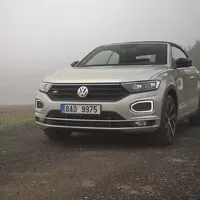 Volkswagen T-Roc Cabrio 1.5 TSI: Netvařte se tak vážně, vždyť nejde o život