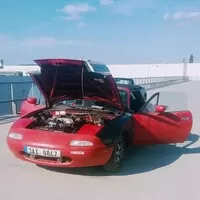 Pět let s roadsterem aneb Rudá Potvora v1.8
