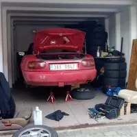 Pět let s roadsterem aneb Rudá Potvora v1.8