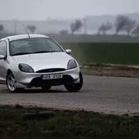 Jezdíme křápy, aneb Proč nás lidi nemají rádi.