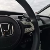 Honda Jazz e:HEV: Na papíře složitý, ve skutečnosti přirozený