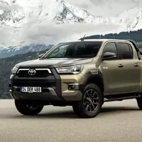 Nová Toyota Hilux Invincible ukazuje, že „pickup is the new SUV"