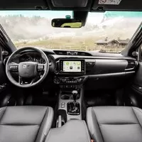 Nová Toyota Hilux Invincible ukazuje, že „pickup is the new SUV"