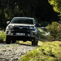 Nová Toyota Hilux Invincible ukazuje, že „pickup is the new SUV"