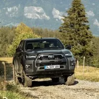 Nová Toyota Hilux Invincible ukazuje, že „pickup is the new SUV"
