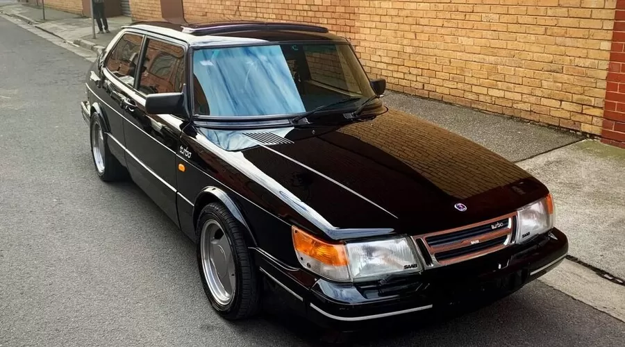 Saab 900 Aero