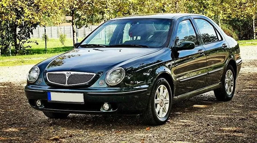 Lancia Lybra