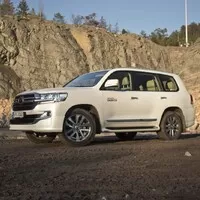 Toyota Land Cruiser 200 5,7 V8: Nejsem cvok. Prostě jen vím, co chci