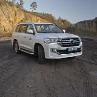 Toyota Land Cruiser 200 5,7 V8: Nejsem cvok. Prostě jen vím, co chci