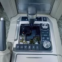 Toyota Land Cruiser 200 5,7 V8: Nejsem cvok. Prostě jen vím, co chci