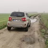 Suzuki Ignis 1,2 DualJet Hybrid 4x4: Venkovan