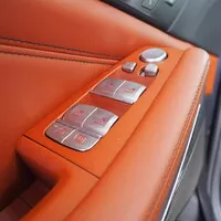 BMW X7 M50i: Královská třída