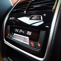 BMW X7 M50i: Královská třída