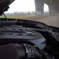 BMW X7 M50i: Královská třída