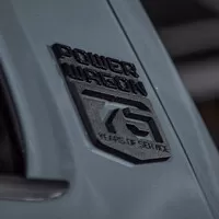 Dodge vzpomíná na legendární Power Wagon limitovanou edicí RAMu