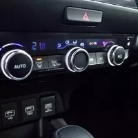Honda Jazz Crosstar e:HEV: Používejte pouze v souladu se zamýšleným účelem použití