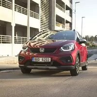 Honda Jazz Crosstar e:HEV: Používejte pouze v souladu se zamýšleným účelem použití