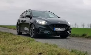 Recenze & testy: Ford Focus 1.0 EcoBoost mHEV: Radost z malého motoru
