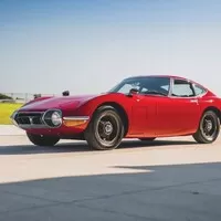 Unikátní Toyota 2000GT se prodala za 20 milionů
