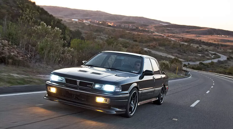 Mitsubishi Galant VR 4