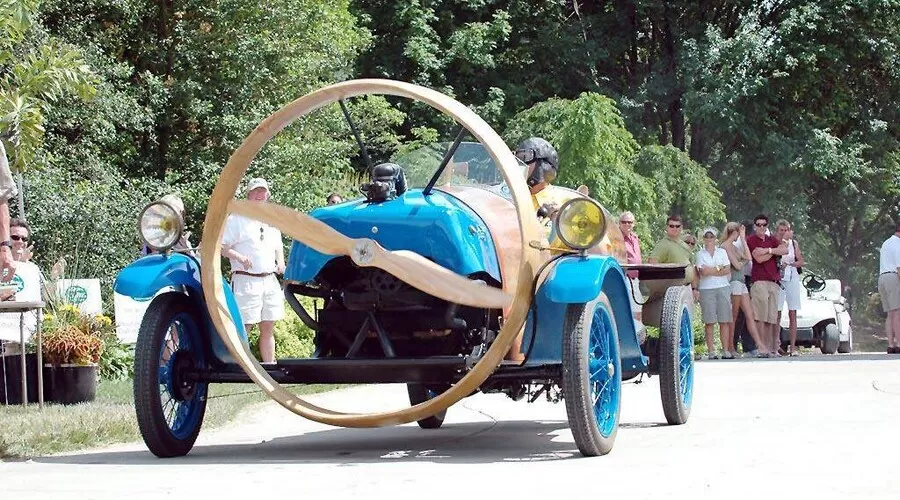 1932 Helicron